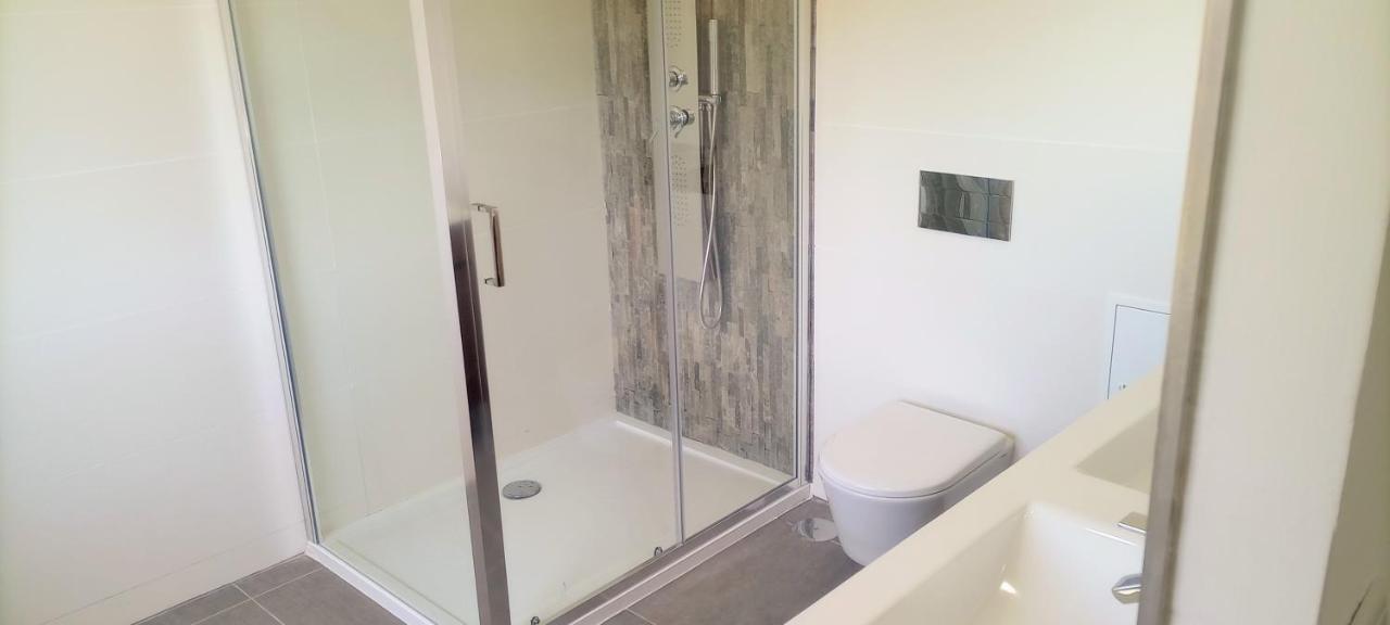 Casa Incrivel Refugio Lieva ,Piscina , Jacuzzi Exterior E Zona Kids Apartment Nelas Bagian luar foto